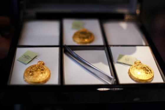 579370_10150884409788394_1441223435_n