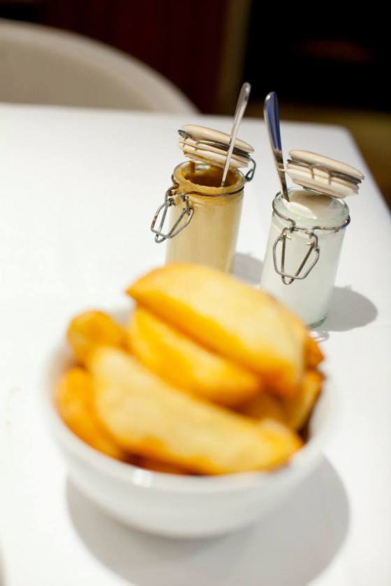 541427_10151984209673394_690454194_n