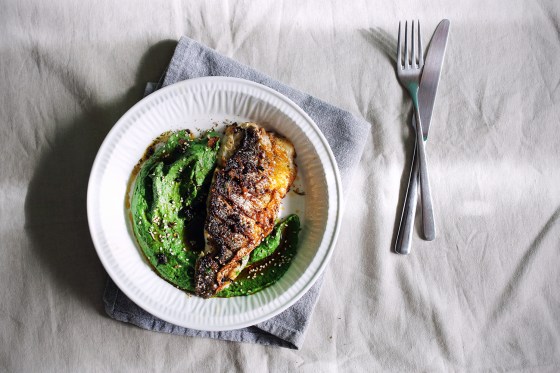 Hummus_spinaca_postrv_food_styling