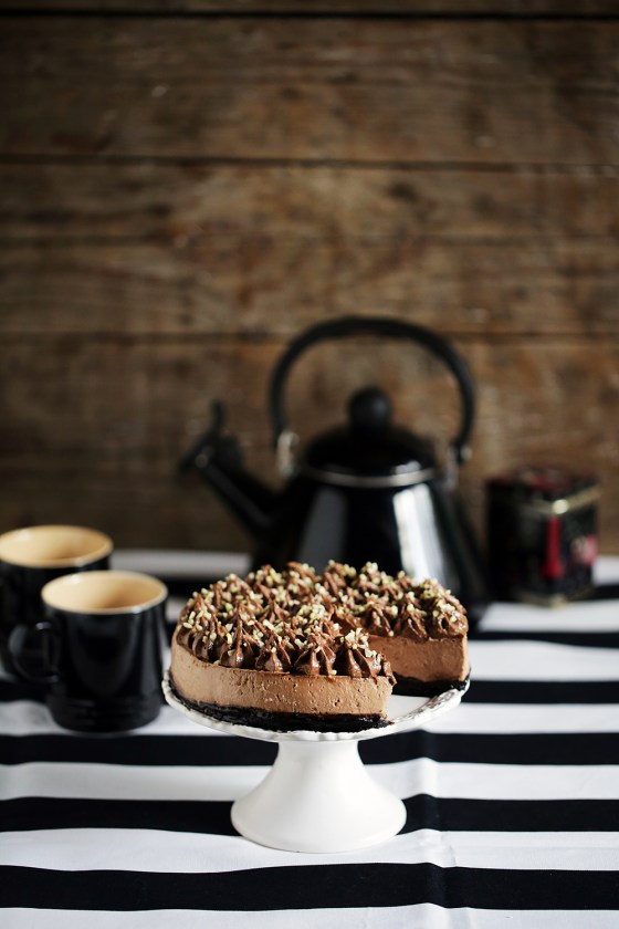 cokoladna_presna_torta_hruska_food_styling